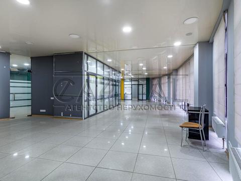 комерційна за адресою Світла вул., 3