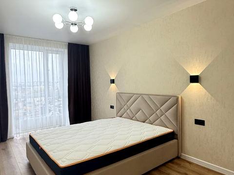 квартира по адресу Максимовича ул., 21