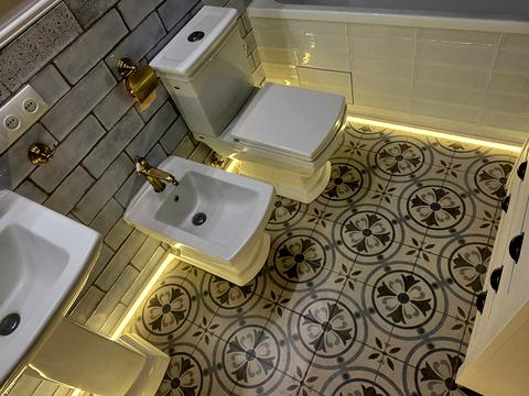 квартира за адресою Павлівський майдан пл. (Рози Люксембург майдан), 2