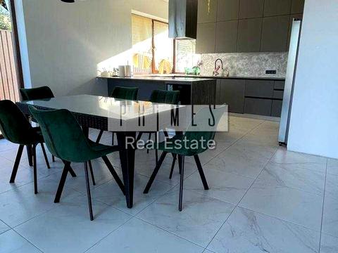 будинок за адресою Броварська вул.