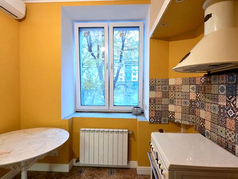 квартира за адресою Павлівський майдан пл. (Рози Люксембург майдан), 2