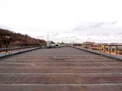 комерційна за адресою Боричів Тік вул., 35в