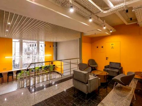 комерційна за адресою Боричів Тік вул., 35в