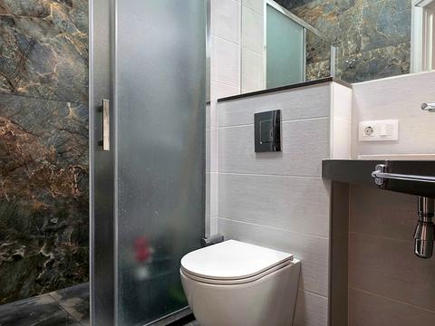 квартира за адресою Павлівський майдан пл. (Рози Люксембург майдан), 2