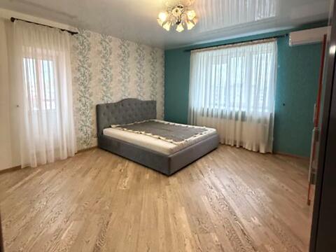 квартира по адресу Александра Попова ул., 3