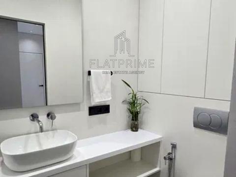 квартира за адресою Дніпровська набережна вул., 18-А