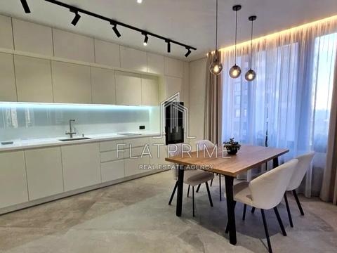 квартира за адресою Дніпровська набережна вул., 18-А