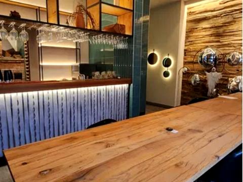 комерційна за адресою Приморський бульв., 7