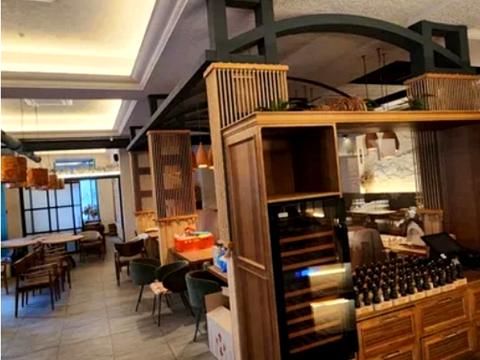 комерційна за адресою Приморський бульв., 7