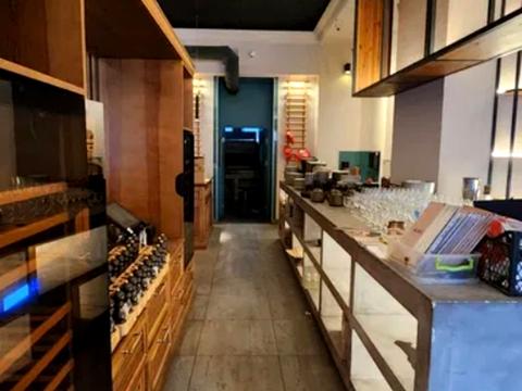 комерційна за адресою Приморський бульв., 7