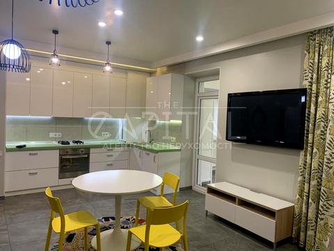 будинок за адресою Катерини Ступницької вул. (Уляни Громової)