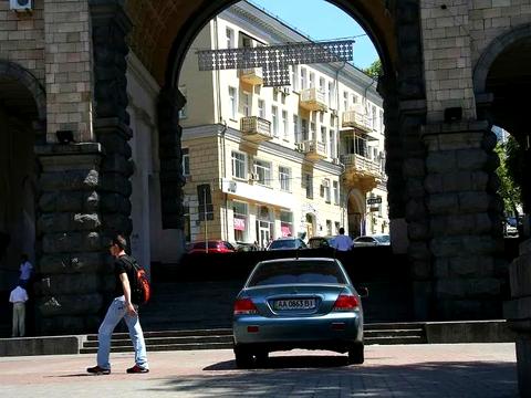 коммерческая по адресу Лютеранская ул., 3