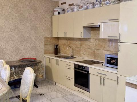 будинок за адресою Дніпро, Червоної Калини вул. (Ашхабадська), 90