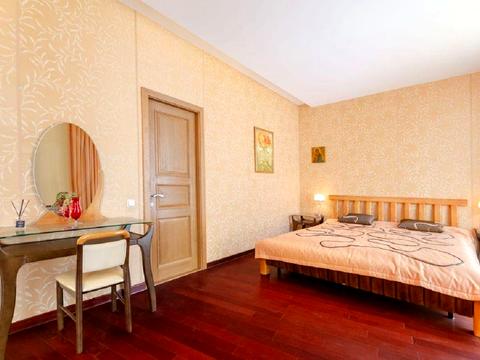 будинок за адресою Дмитра Дорошенка вул. (Чигоріна)