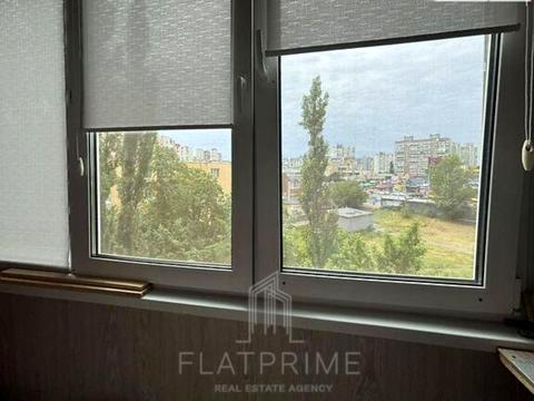 квартира за адресою Червоної Калини просп. (Володимира Маяковського), 8