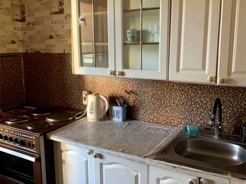 квартира за адресою Райдужна вул., 33