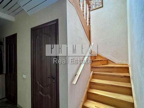 дом по адресу Грушевського вул.