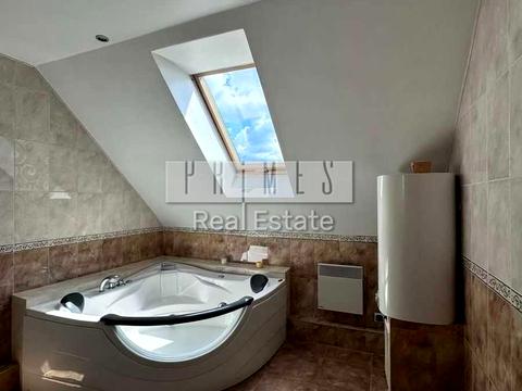 дом по адресу Грушевського вул.