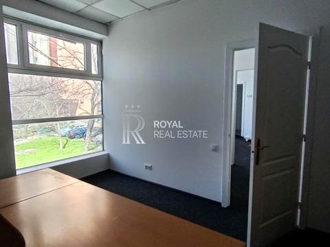 коммерческая по адресу Юрия Ильенко ул. (Мельникова), 5б