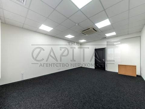 комерційна за адресою Січових Стрільців вул. (Артема), 50