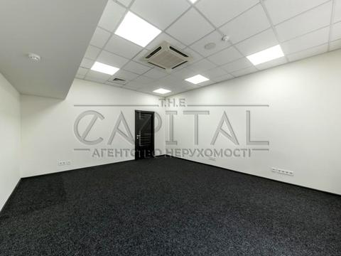 комерційна за адресою Січових Стрільців вул. (Артема), 50