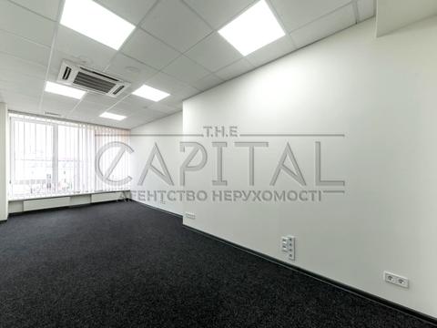 комерційна за адресою Січових Стрільців вул. (Артема), 50