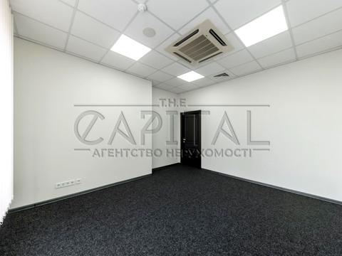 комерційна за адресою Січових Стрільців вул. (Артема), 50