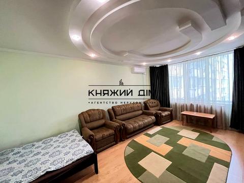 квартира по адресу Анны Ахматовой ул., 35