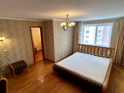 квартира за адресою Володимира Івасюка просп. (Героїв Сталінграду), 14