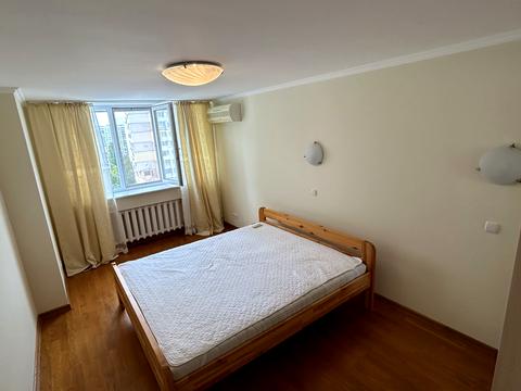 квартира за адресою Володимира Івасюка просп. (Героїв Сталінграду), 14