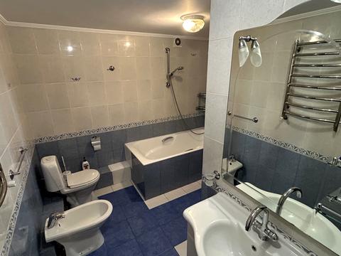 квартира за адресою Володимира Івасюка просп. (Героїв Сталінграду), 14