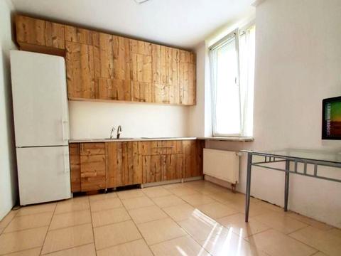 квартира за адресою Регенераторна вул., 4