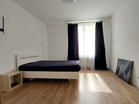 квартира за адресою Регенераторна вул., 4