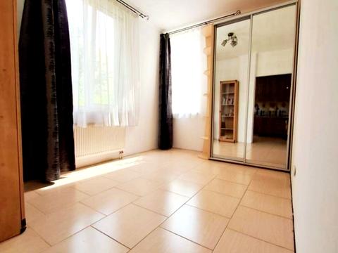 квартира за адресою Регенераторна вул., 4