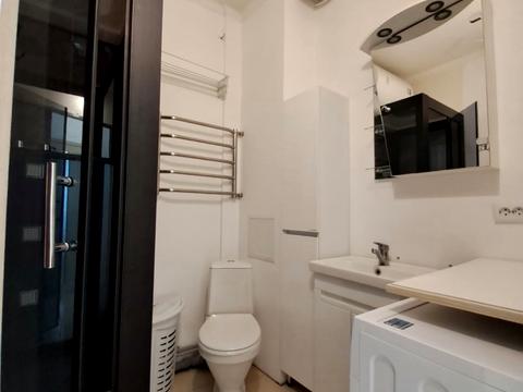 квартира за адресою Регенераторна вул., 4