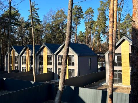 будинок за адресою Михайла Булгакова вул.