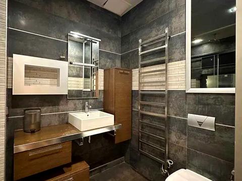 квартира за адресою Верховинна вул., 35