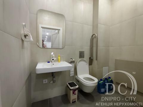 комерційна за адресою Дніпро, Січеславська Набережна вул., 16-Б