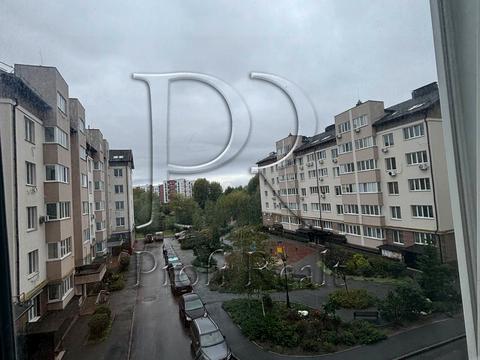 квартира за адресою Приозерний бульв., 3