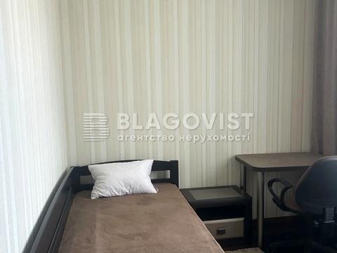 дом по адресу Новокиевская ул.