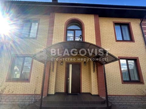 дом по адресу Новокиевская ул.