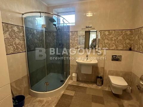 дом по адресу Новокиевская ул.