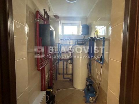 дом по адресу Новокиевская ул.