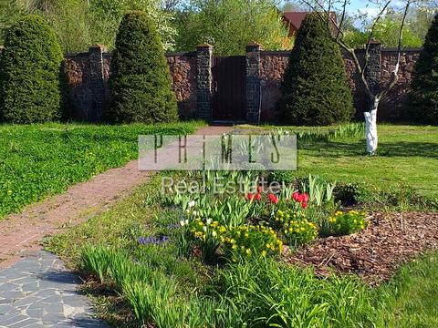 дом по адресу Центральна вул.