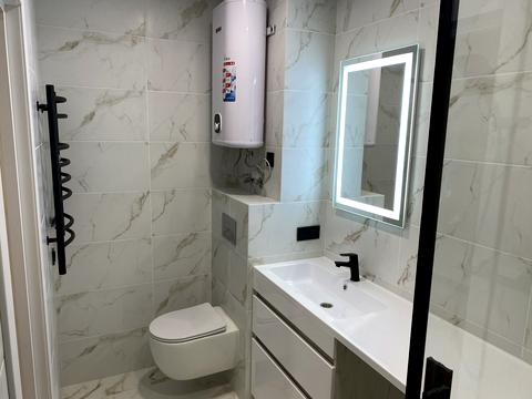 комерційна за адресою Кирилівська вул. (Фрунзе), 37-А