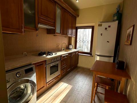 квартира за адресою Івана Карпинця вул. (), 4а