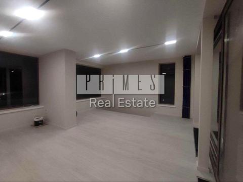 будинок за адресою Набережна вул.