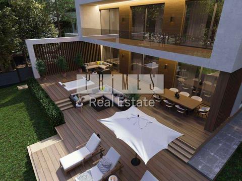 будинок за адресою Набережна вул.