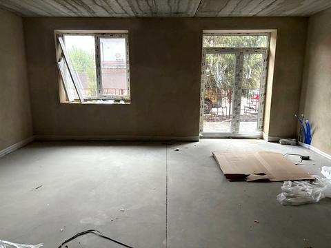 коммерческая по адресу Институтская ул., 7