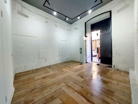 комерційна за адресою Івана Ґонти вул., 1